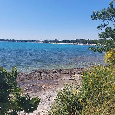 Charmantes 600 Meter Zum Sandstrand