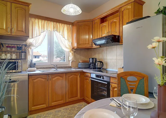 Charmantes 600 Meter Zum Sandstrand *